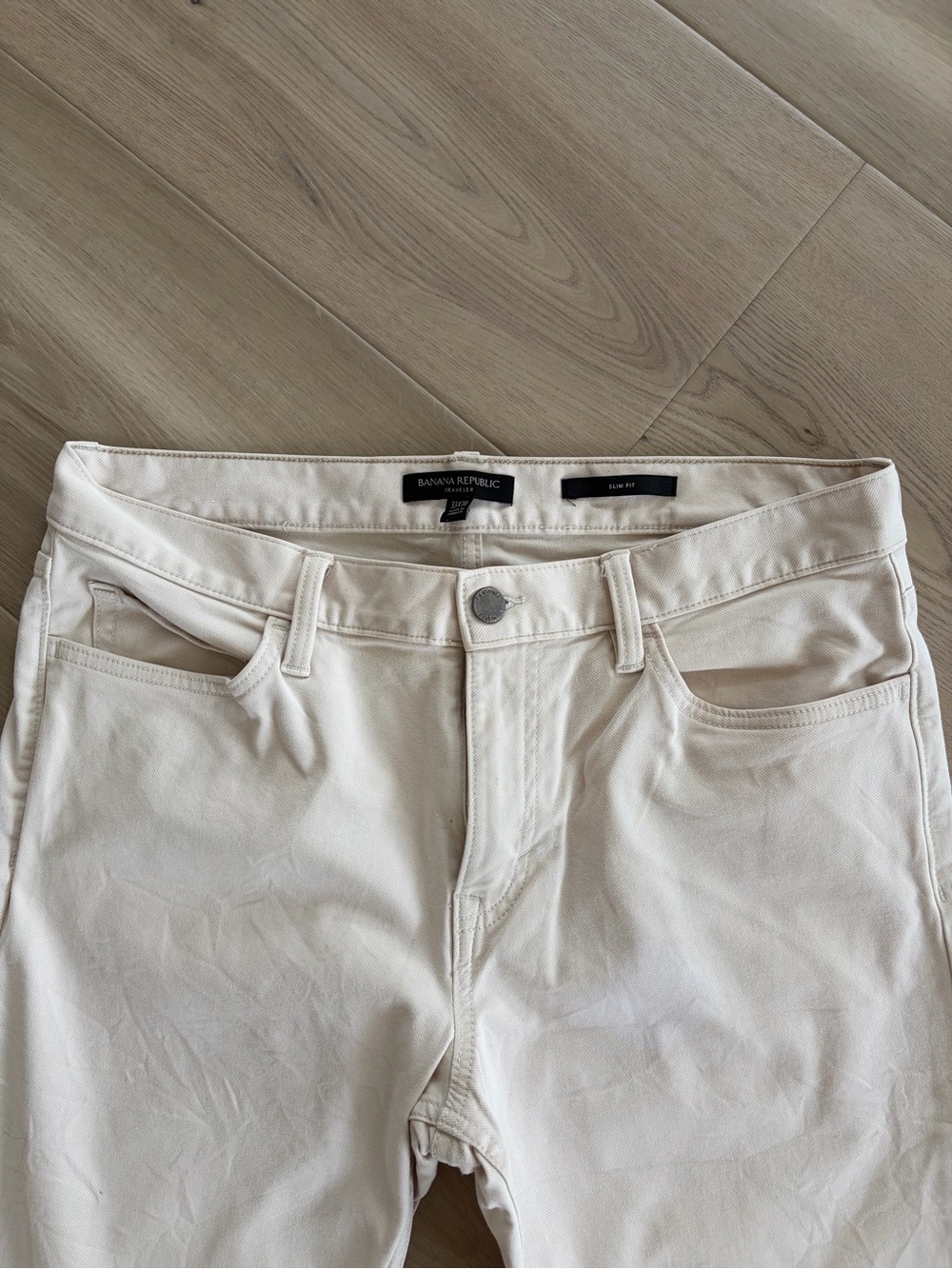 Banana Republic Men's Slim Jeans in Off-White Size 33x30